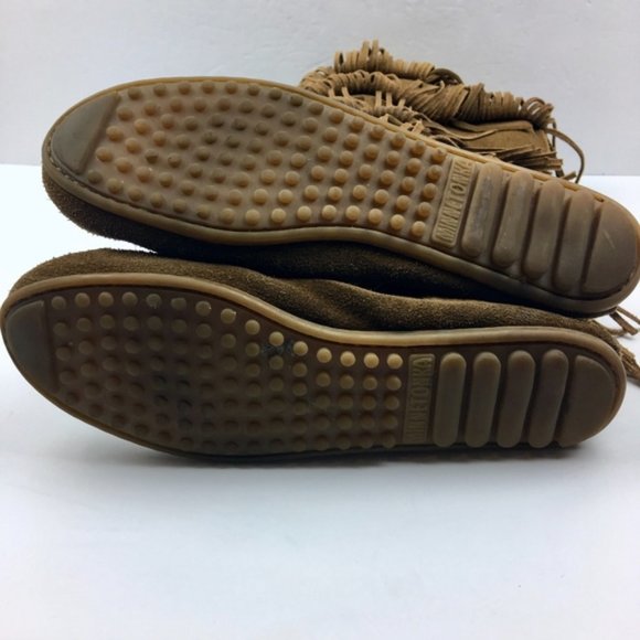 MINNETONKA • 5-layer Fringe Boot | Size 7 - Picture 7 of 8